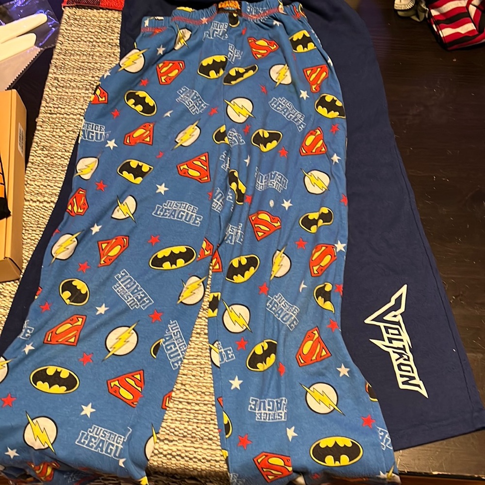 Boys pjs gently used 2 for 5 bucks